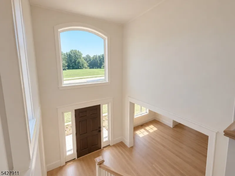 6 Exeter Ln Hardyston, NJ 07419