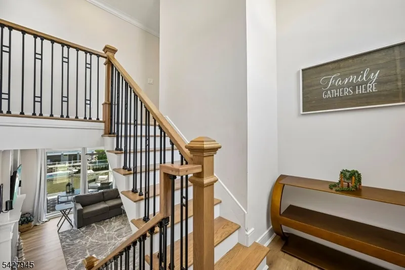 65 Sylvia Ln Stafford, NJ 08050