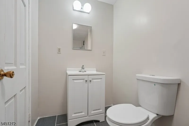 14 Scheerer Ave Newark City, NJ 07112