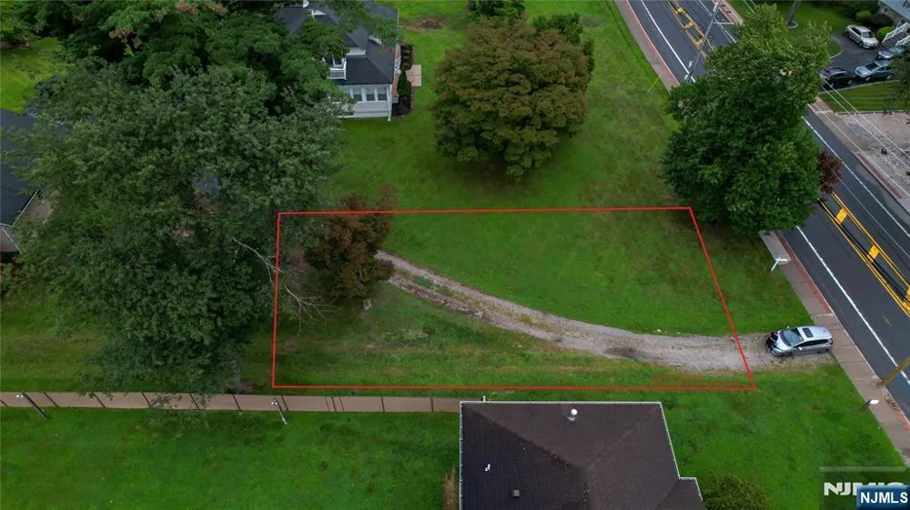 8 Newark Pompton Turnpike Pequannock Township, NJ 07440