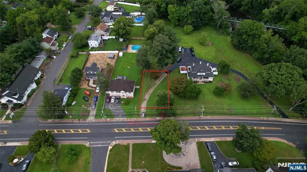 8 Newark Pompton Turnpike Pequannock Township, NJ 07440
