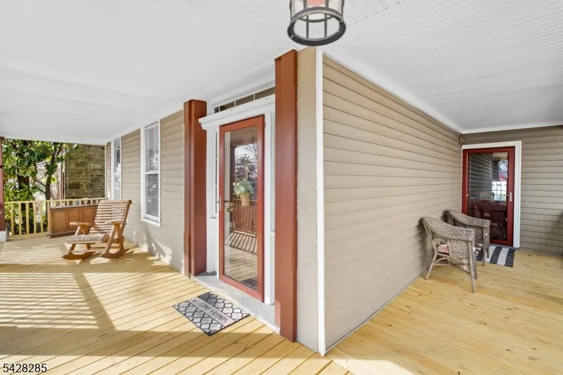 269 Quakertown Rd Franklin, NJ 08867
