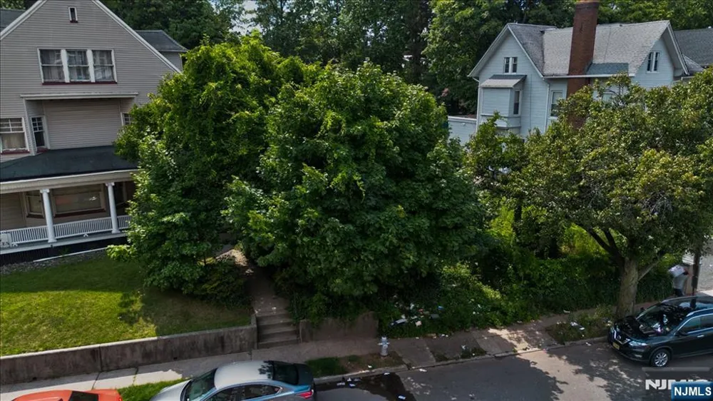 65 Washington Street East Orange, NJ 07017