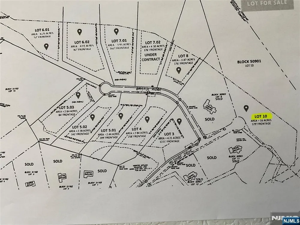 18 Wiltshire Drive Boonton Township, NJ 07005