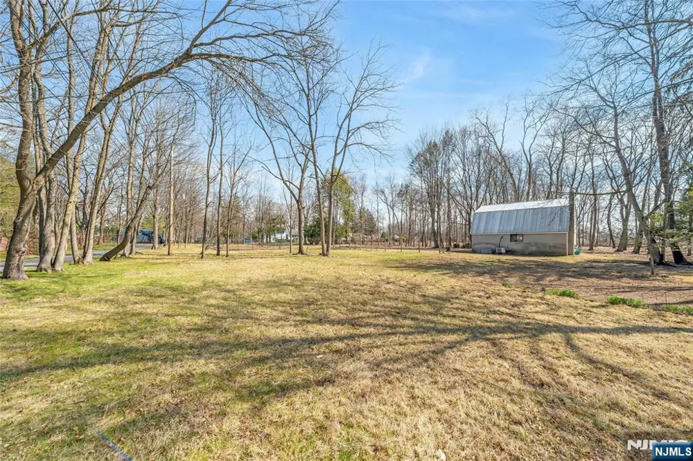 510 W Saddle River Road Ridgewood, NJ 07450