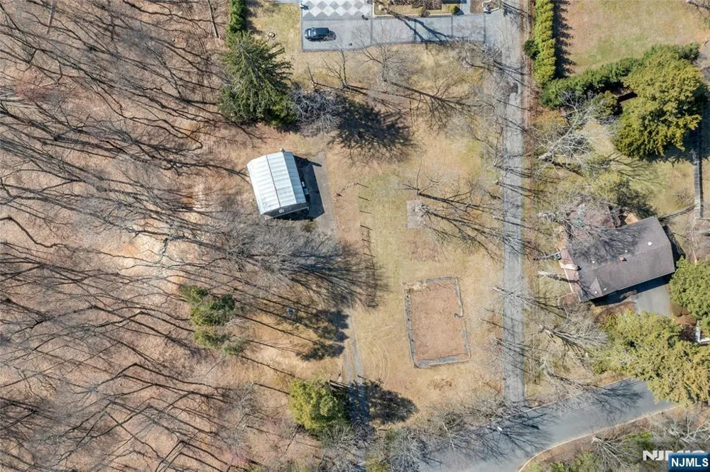 510 W Saddle River Road Ridgewood, NJ 07450