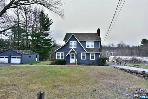 182 Airmont Avenue