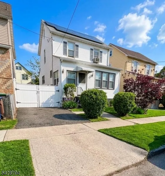 104 W 18Th St Linden City, NJ 07036