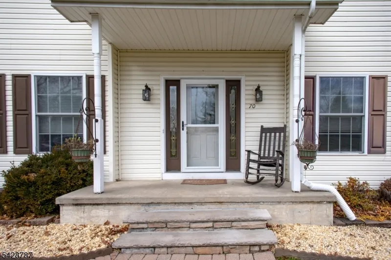 70 Holland Rd Wantage, NJ 07461