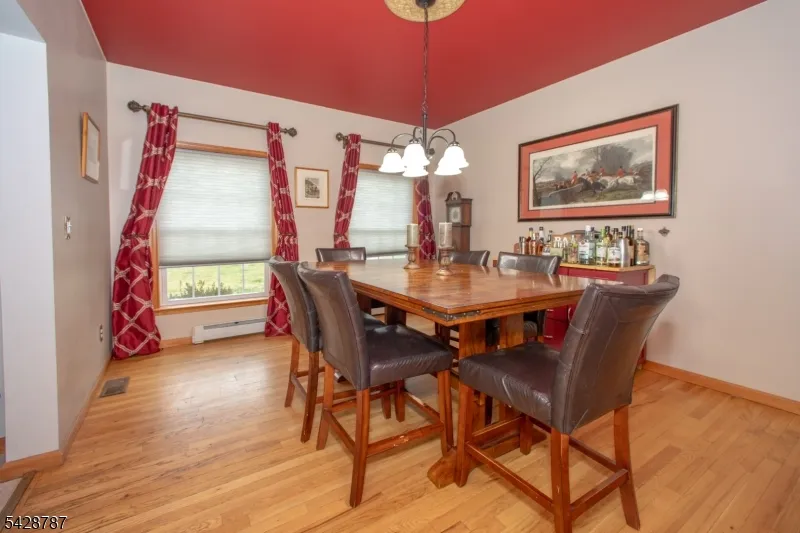 70 Holland Rd Wantage, NJ 07461