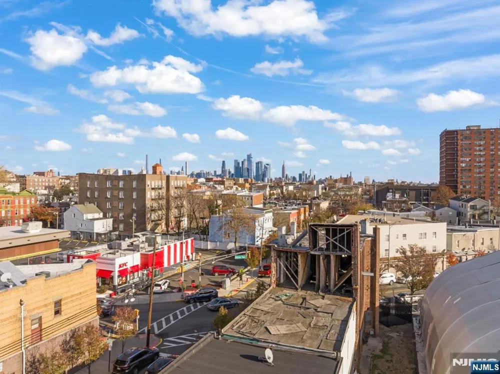 733-735 6th Street Union City, NJ 07087