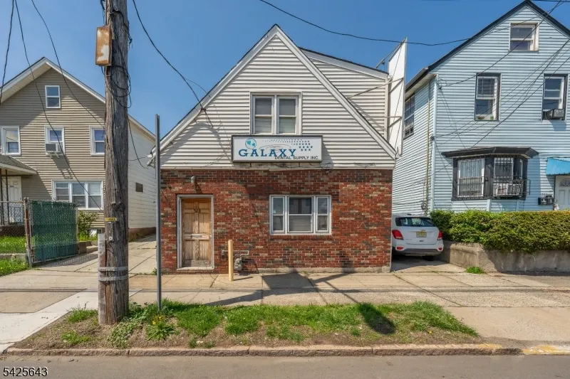 528 Spring St #3 Unit 3 Elizabeth City, NJ 07201