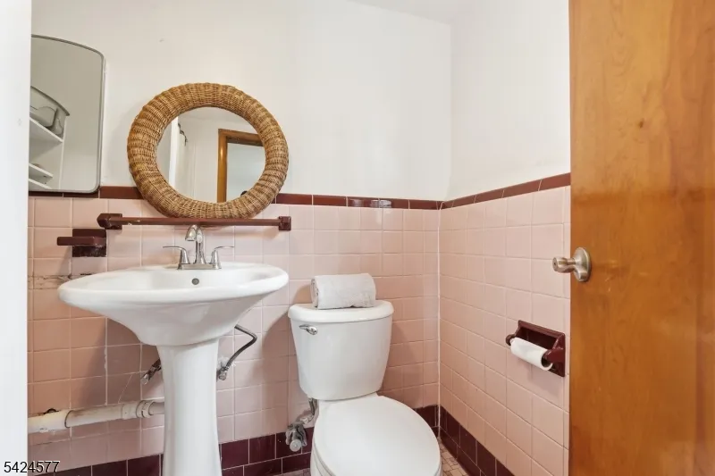 1400 Field Ave South Plainfield, NJ 07080