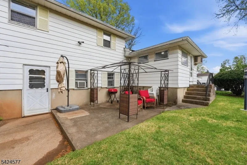 1400 Field Ave South Plainfield, NJ 07080