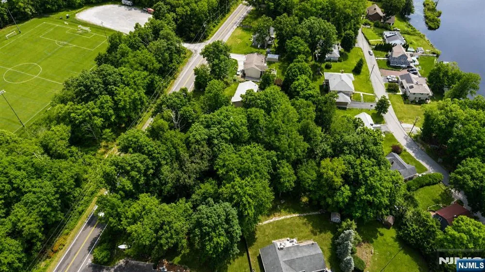 559 Green Pond Road Rockaway Township, NJ 07866