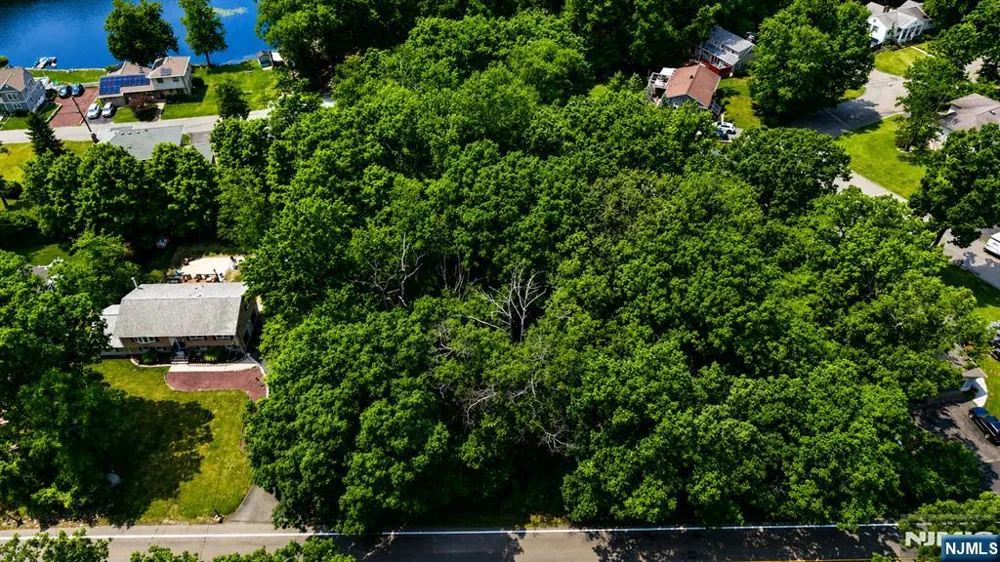 559 Green Pond Road Rockaway Township, NJ 07866
