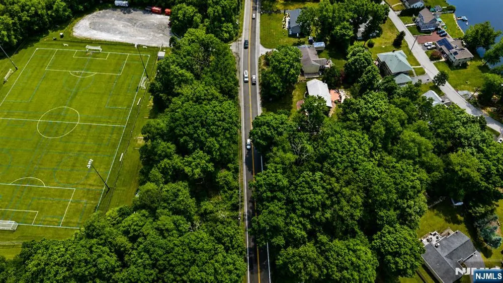 559 Green Pond Road Rockaway Township, NJ 07866