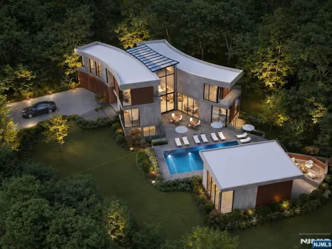 3 Berkery Place