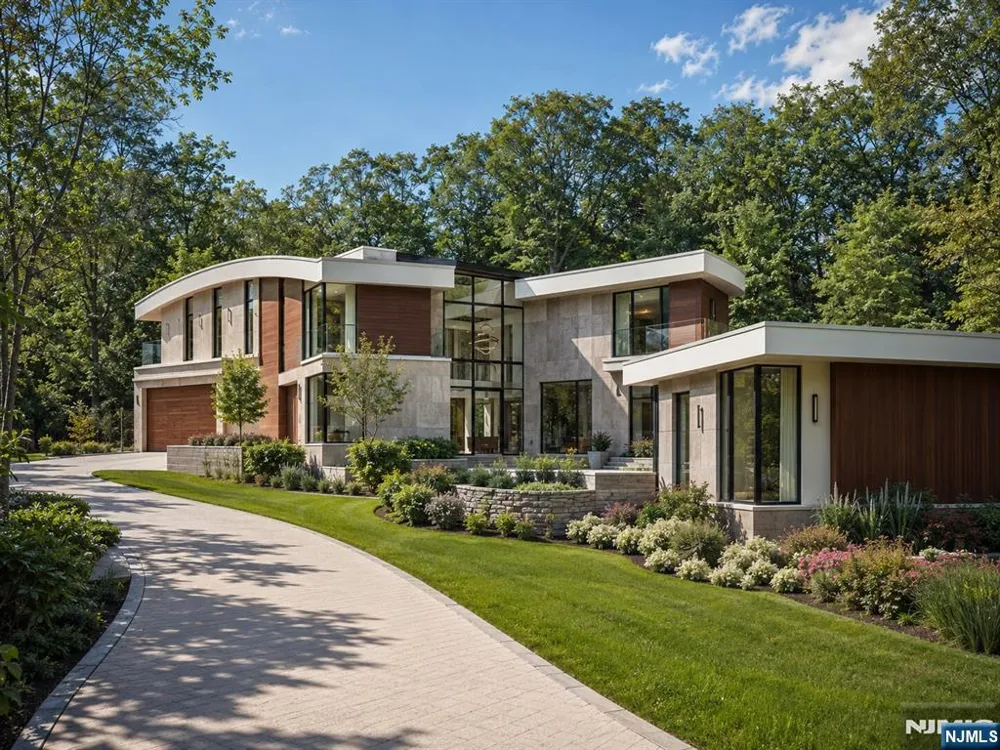 3 Berkery Place Alpine, NJ 07620