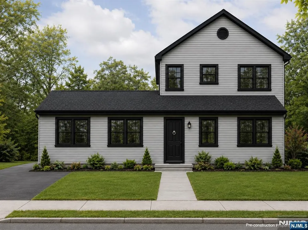 66 2nd Street Clifton, NJ 07011