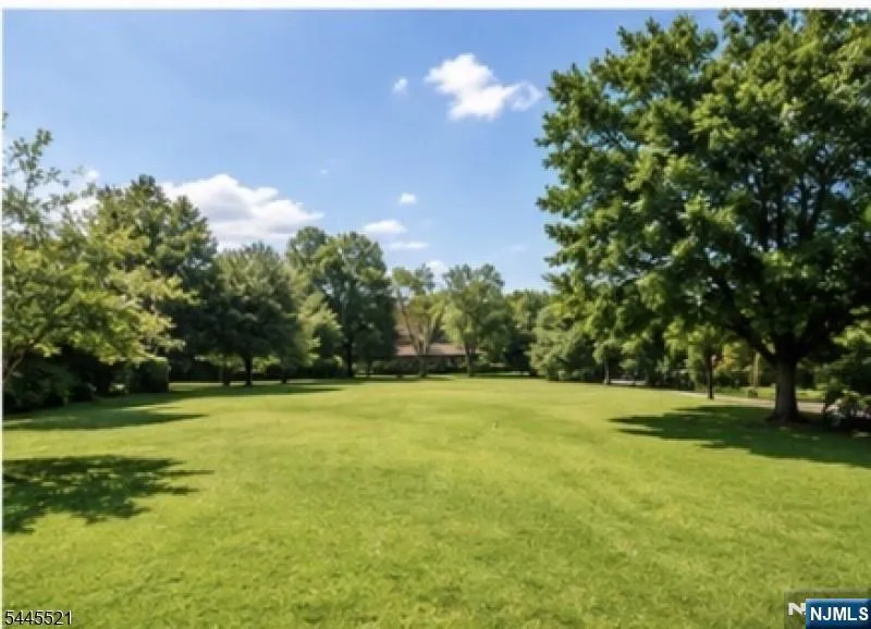 34 Passaic Avenue Fairfield, NJ 07004