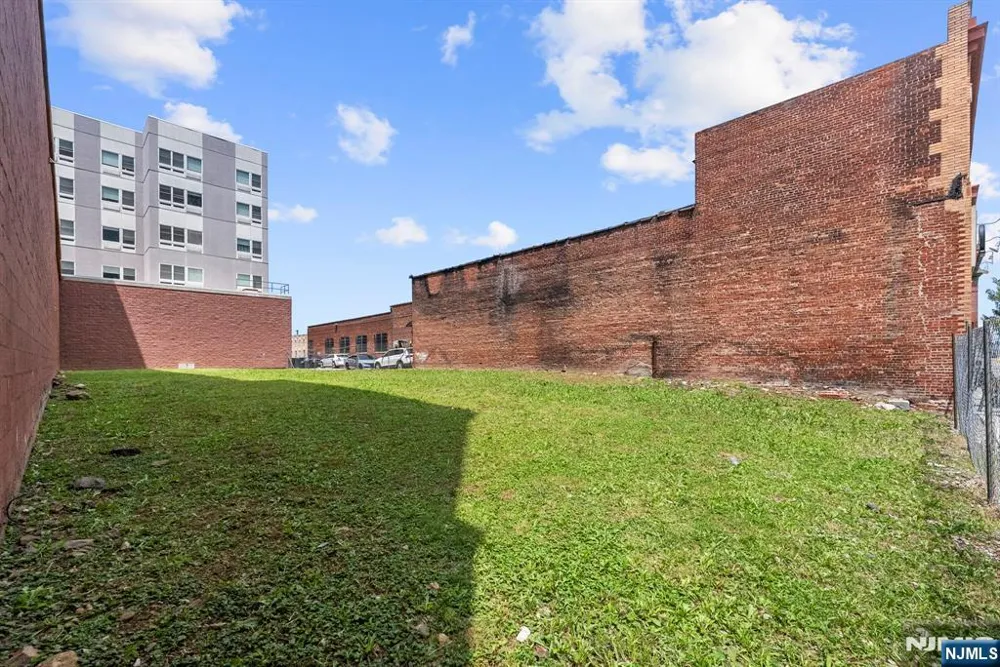 153-155 Main Street Hackensack, NJ 07601