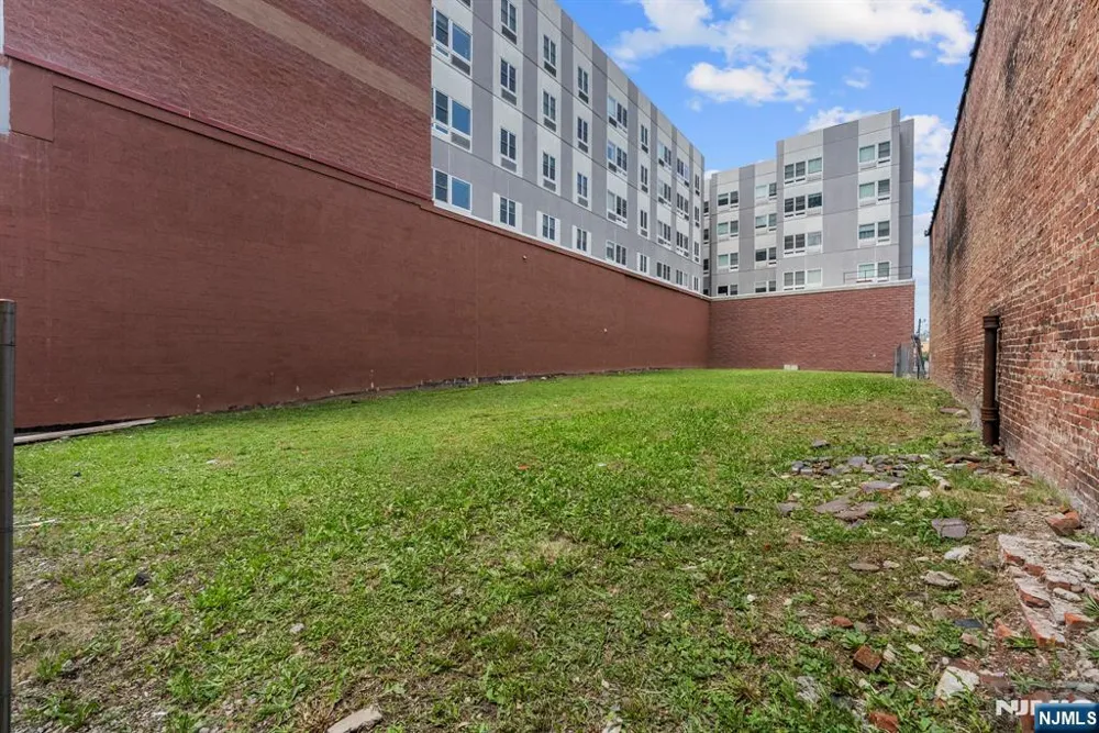 153-155 Main Street Hackensack, NJ 07601