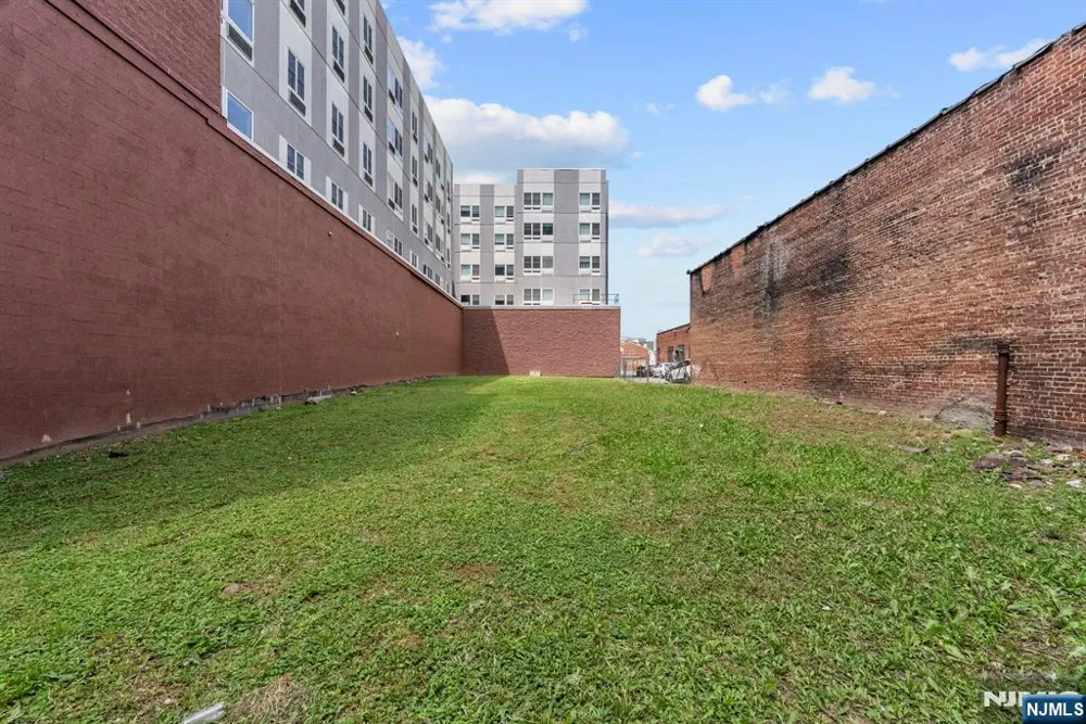 153-155 Main Street Hackensack, NJ 07601