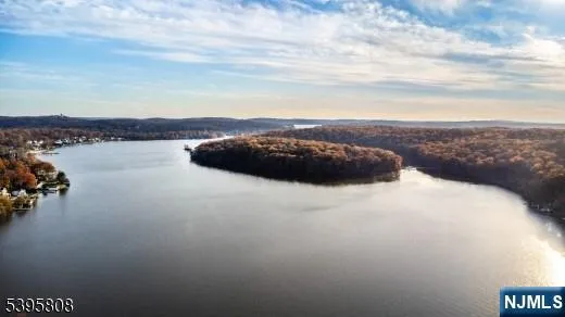 148 State Route 181 Jefferson Township, NJ 07849