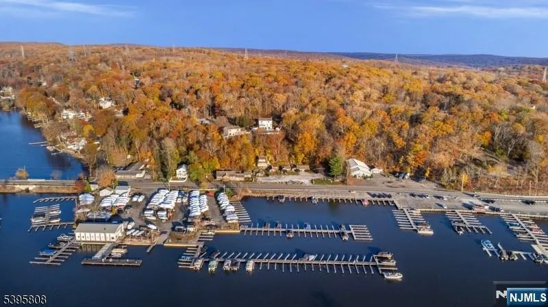 148 State Route 181 Jefferson Township, NJ 07849