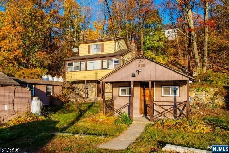 148 State Route 181 Jefferson Township, NJ 07849
