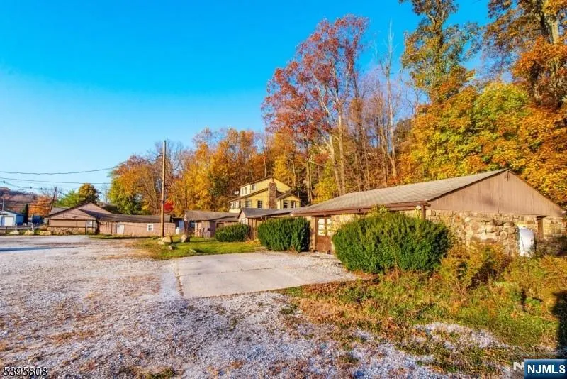 148 State Route 181 Jefferson Township, NJ 07849
