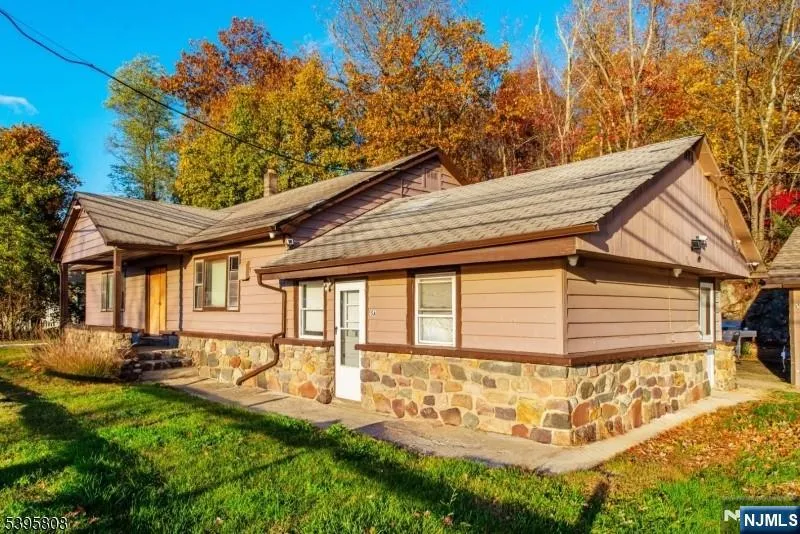 148 State Route 181 Jefferson Township, NJ 07849