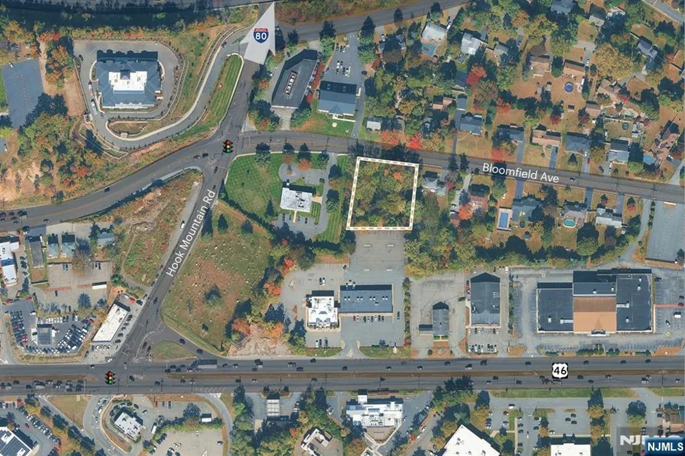 31 Bloomfield Avenue Montville Township, NJ 07058