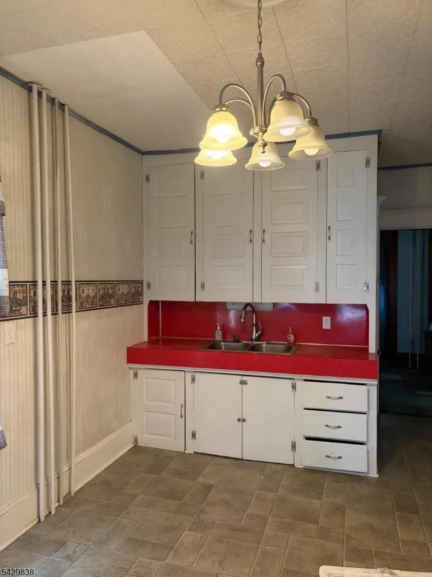65 Schultz Ave Phillipsburg Town, NJ 08865