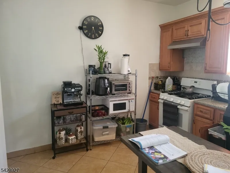377 5Th Ave #1 Unit 1 Paterson City, NJ 07514
