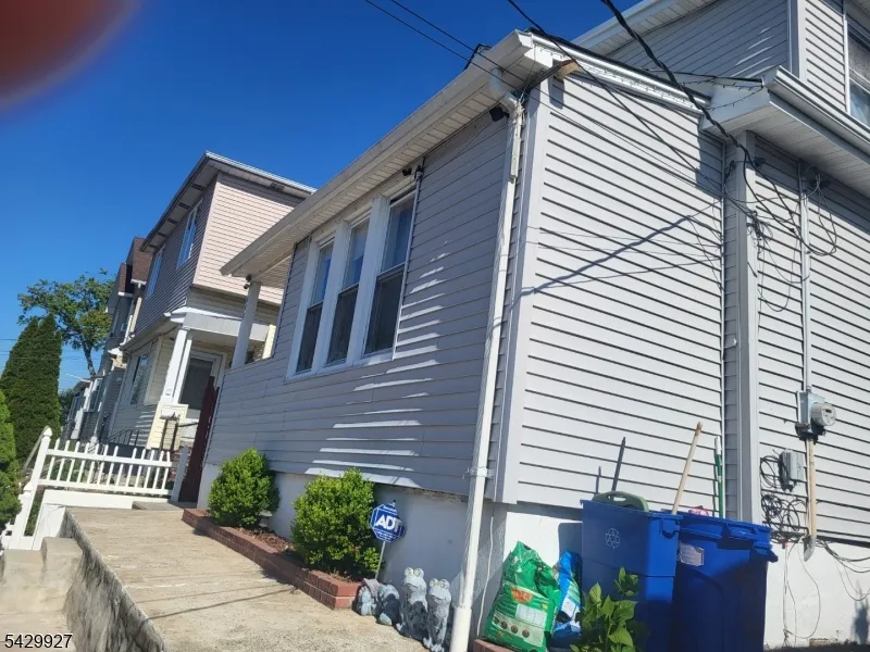 377 5Th Ave #1 Unit 1 Paterson City, NJ 07514