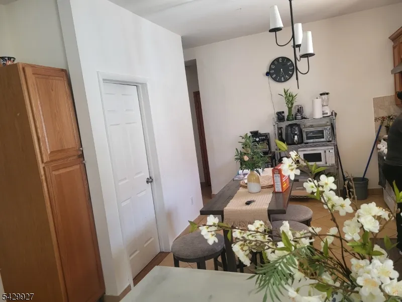 377 5Th Ave #1 Unit 1 Paterson City, NJ 07514