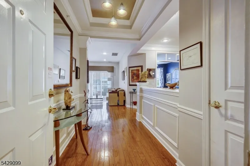 10402 Warrens Way #402 Unit 402 Wanaque, NJ 07465