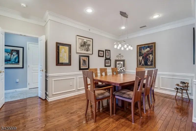 10402 Warrens Way #402 Unit 402 Wanaque, NJ 07465