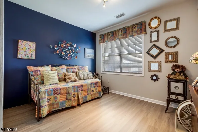 10402 Warrens Way #402 Unit 402 Wanaque, NJ 07465