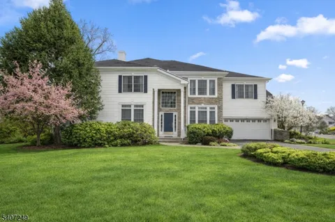 48 Bovensiepen Ct
