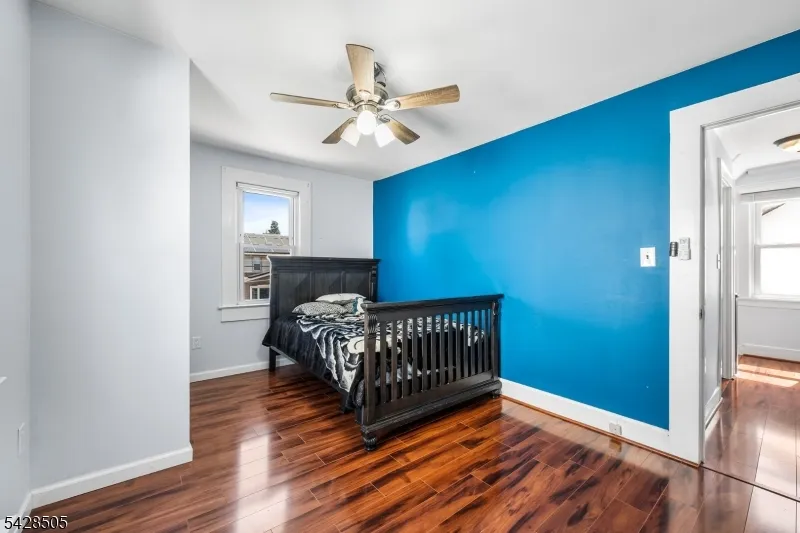 333 Amon Ter Linden City, NJ 07036
