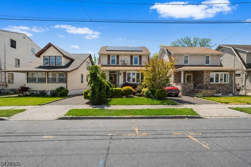 333 Amon Ter Linden City, NJ 07036
