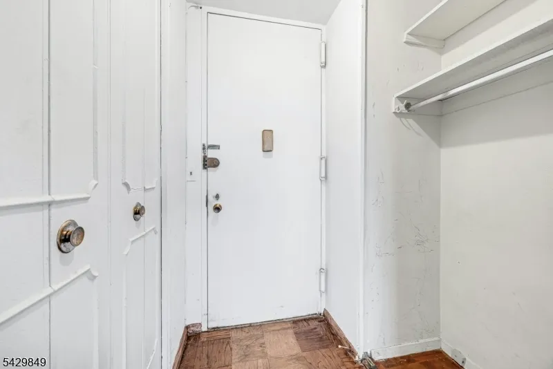 2077 Center Ave #20C Unit 20C Fort Lee, NJ 07024