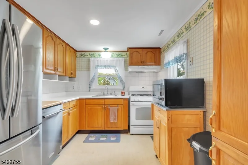 47 Furnace Ave Wanaque, NJ 07465