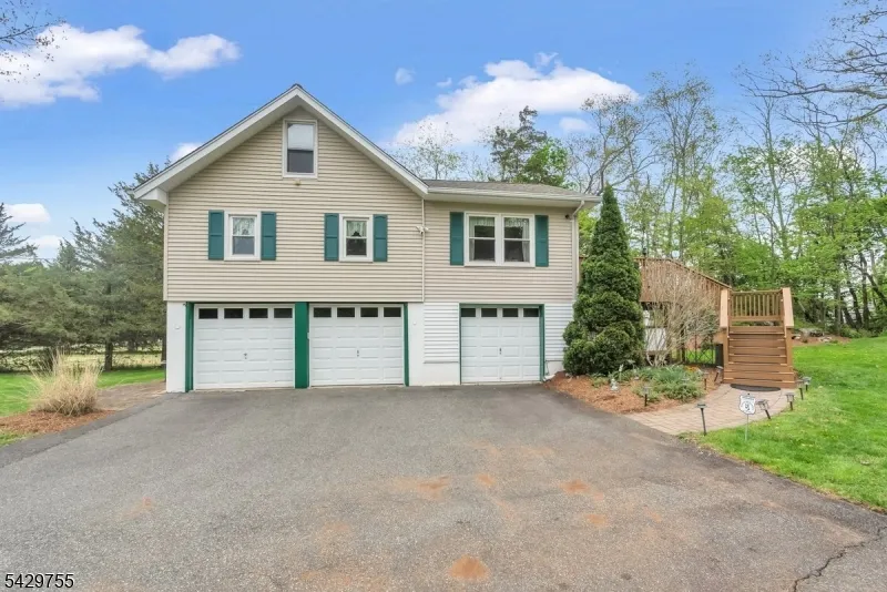 47 Furnace Ave Wanaque, NJ 07465