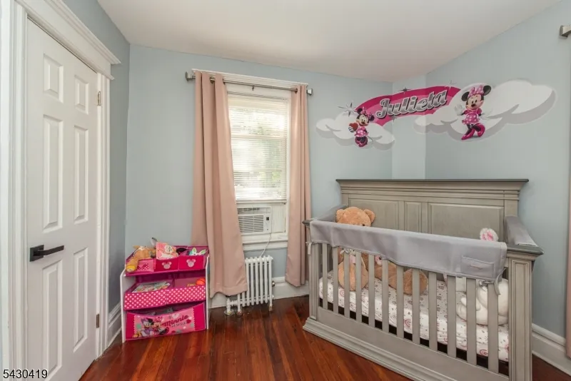 191 Smith St Newark City, NJ 07106
