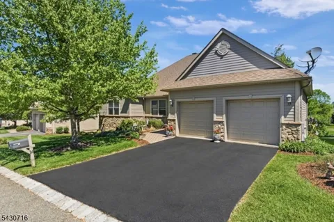 14 Wentworth Ct