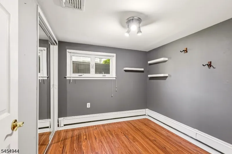 51 Memory Ln Denville, NJ 07834